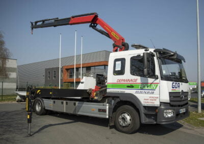 vehicule grue